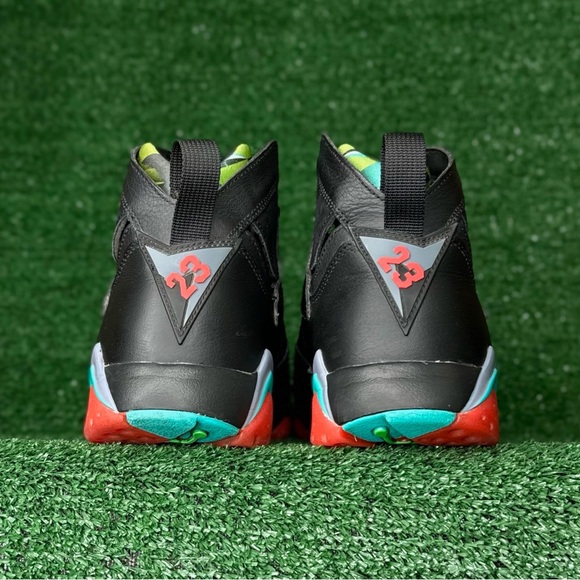 Nike Air Jordan Retro 7 Shoes - Picture 4 of 8